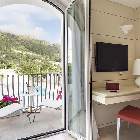 Blu Capri (adults Only) Otel 5*