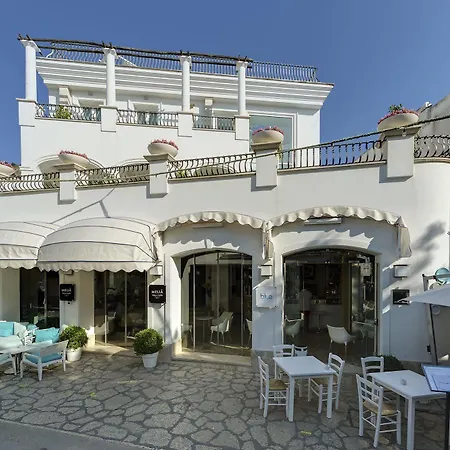Blu Capri Hotel 5*